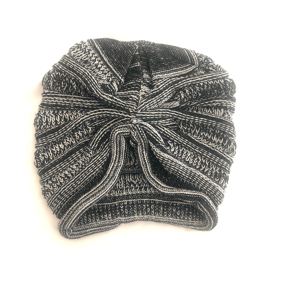 H&M Scrunched Beanie